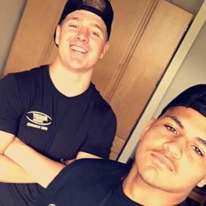 Meet your Posher, Avery